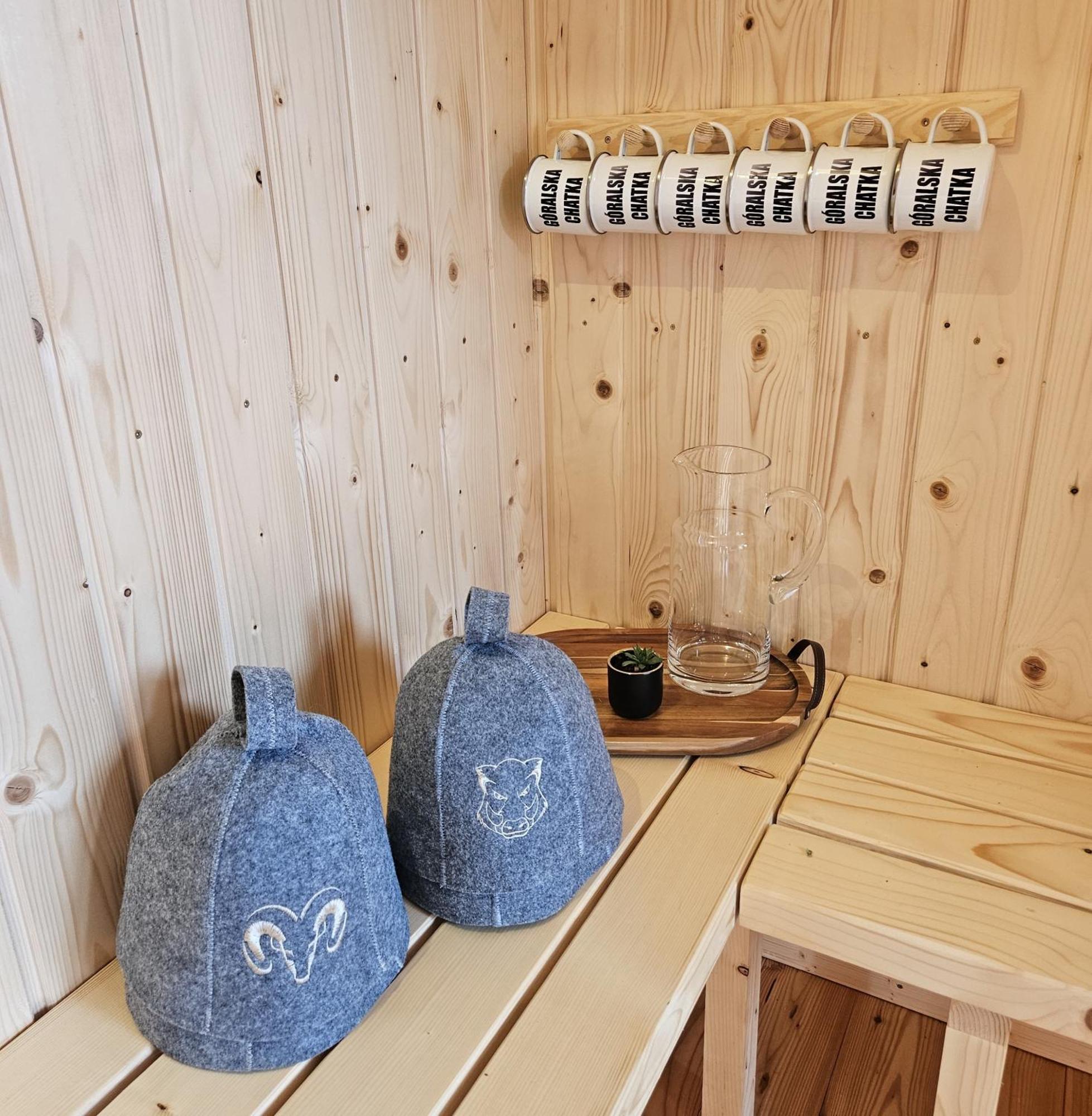 Goralska Chatka 2 Highland Cottage - Split Ac, Jacuzzi, Sauna, Private Parking, Mountains View, Garden, Zakopane Exterior photo